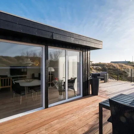 Seaside Charm In Rindby *