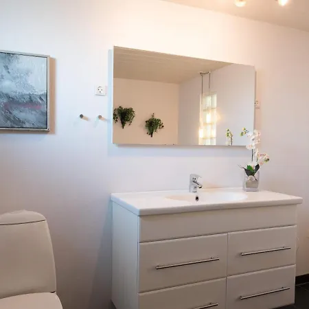 Seaside Charm In Rindby Ferienhaus *