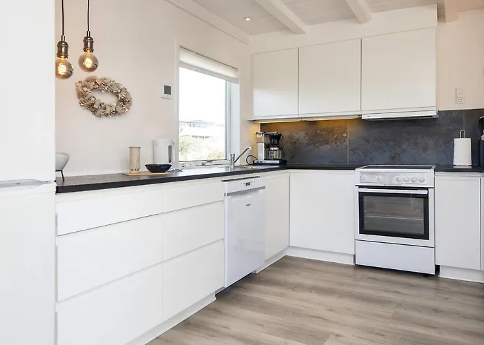 Feriehus Seaside Charm In Rindby *