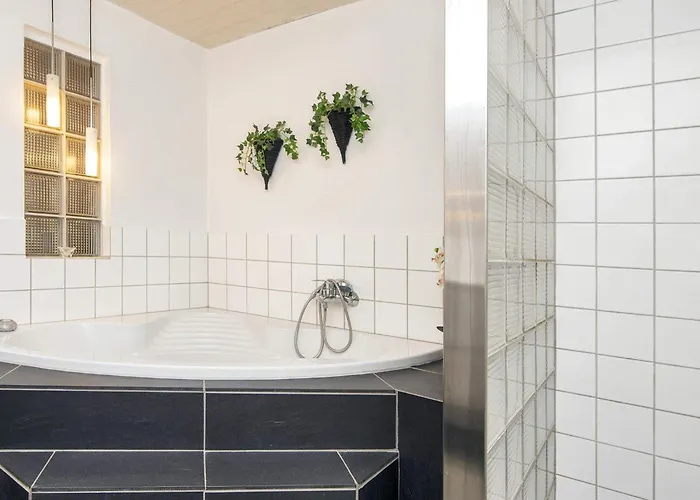 Seaside Charm In Rindby Feriehus Fanø